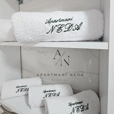 アパート Neda *